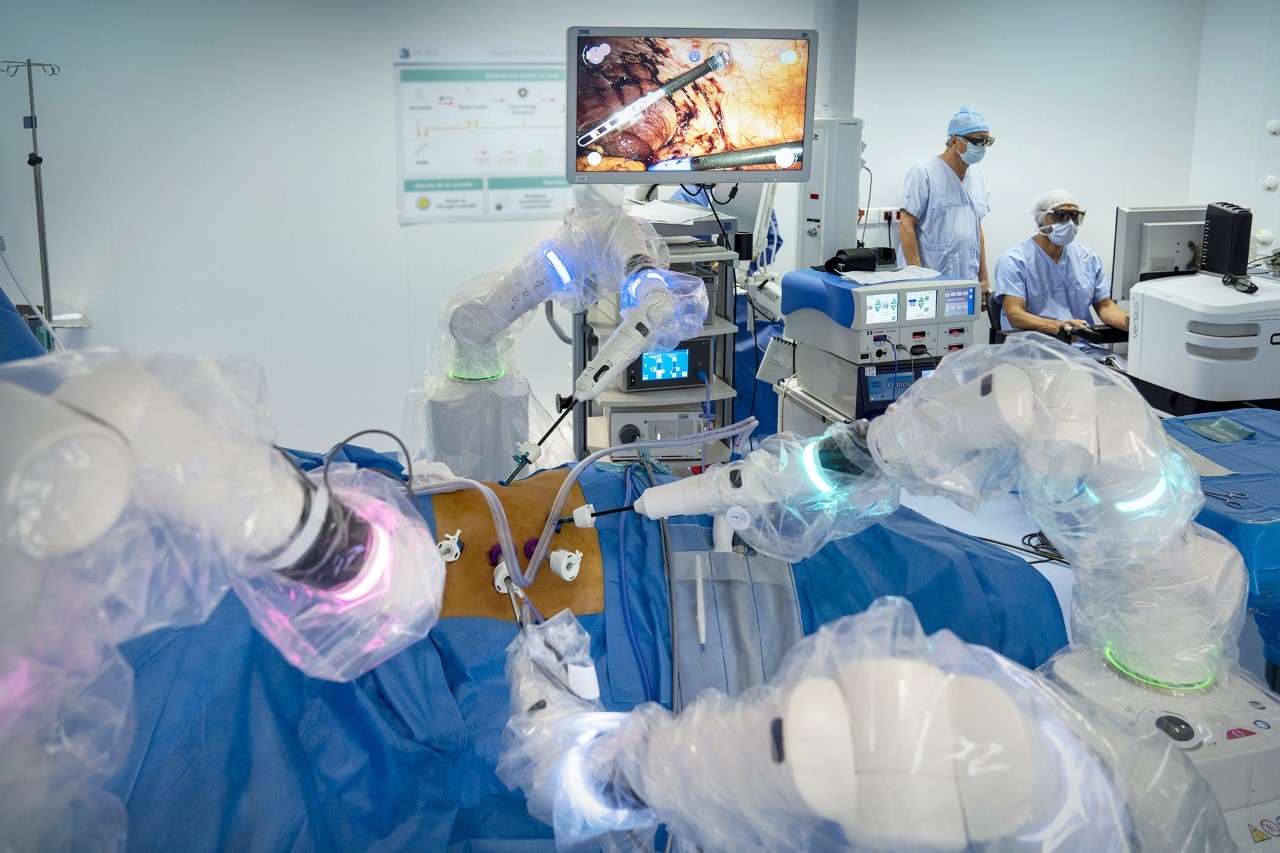 Robot Versius : Le cap des 200 interventions chirurgicales franchi !
